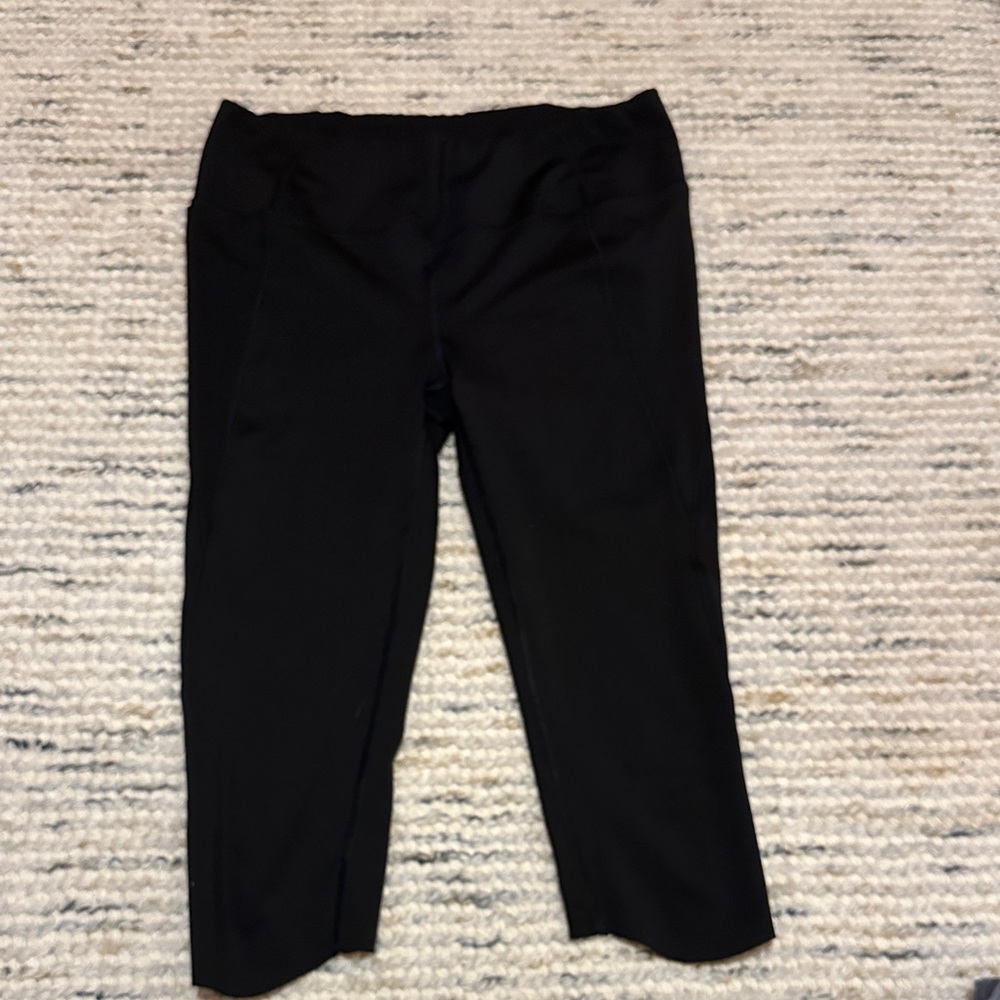 Athleta Black Cropped Trousers